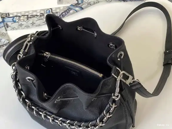 VUITTON LOUIS MURIA 0517